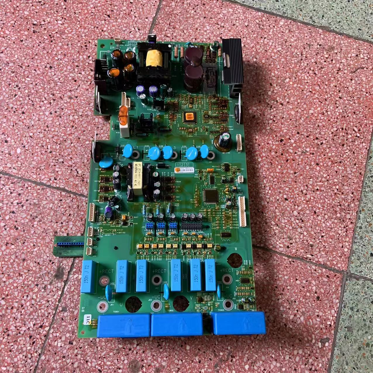 USED VX5A58D79N4 Inverter Power Drive Board Tested